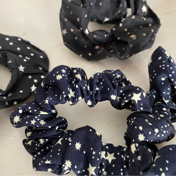 Scrunchies Black Metallic Stars Bundle of 3 - Picture 3 of 5